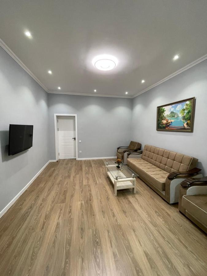 Amir Temur Apartment In Center After Renovation 타슈켄트 외부 사진